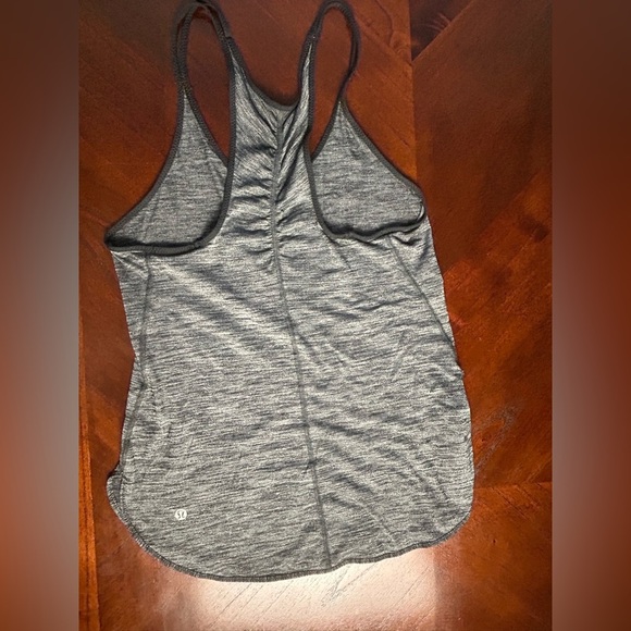 Lululemon Gray Women's Tank Top - Picture 2 of 5